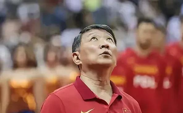 下的男篮形, 尔杰维奇执, 明在篮协主