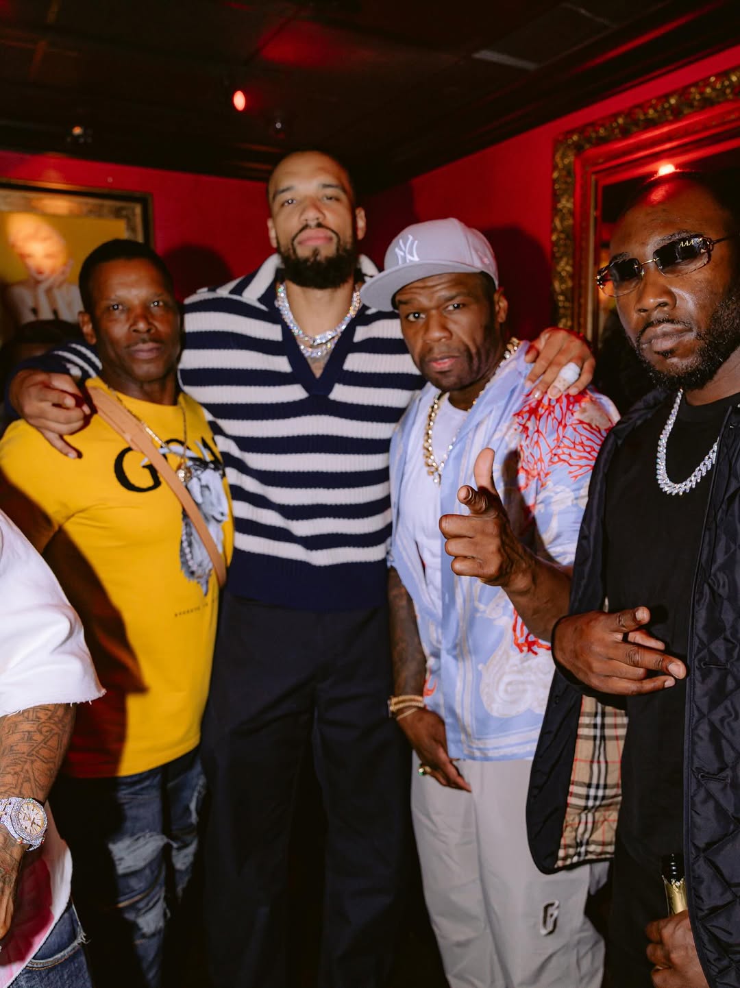 狄龙, entit, 生活照与球